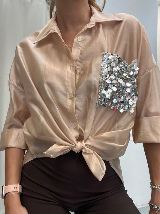 Camicia con tasca brillantinata