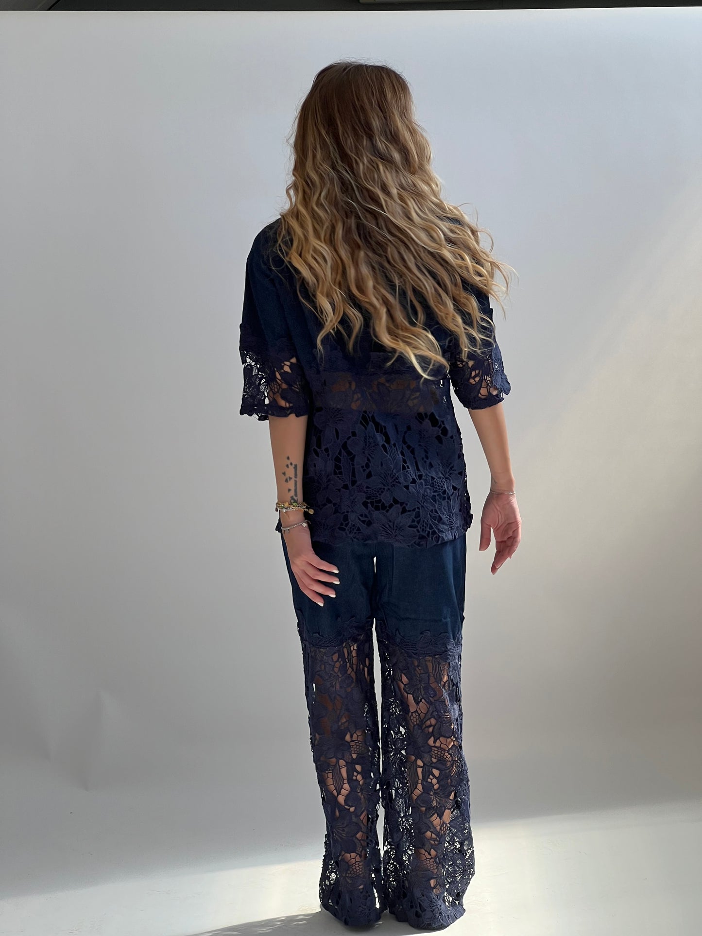 Completo jeans in pizzo