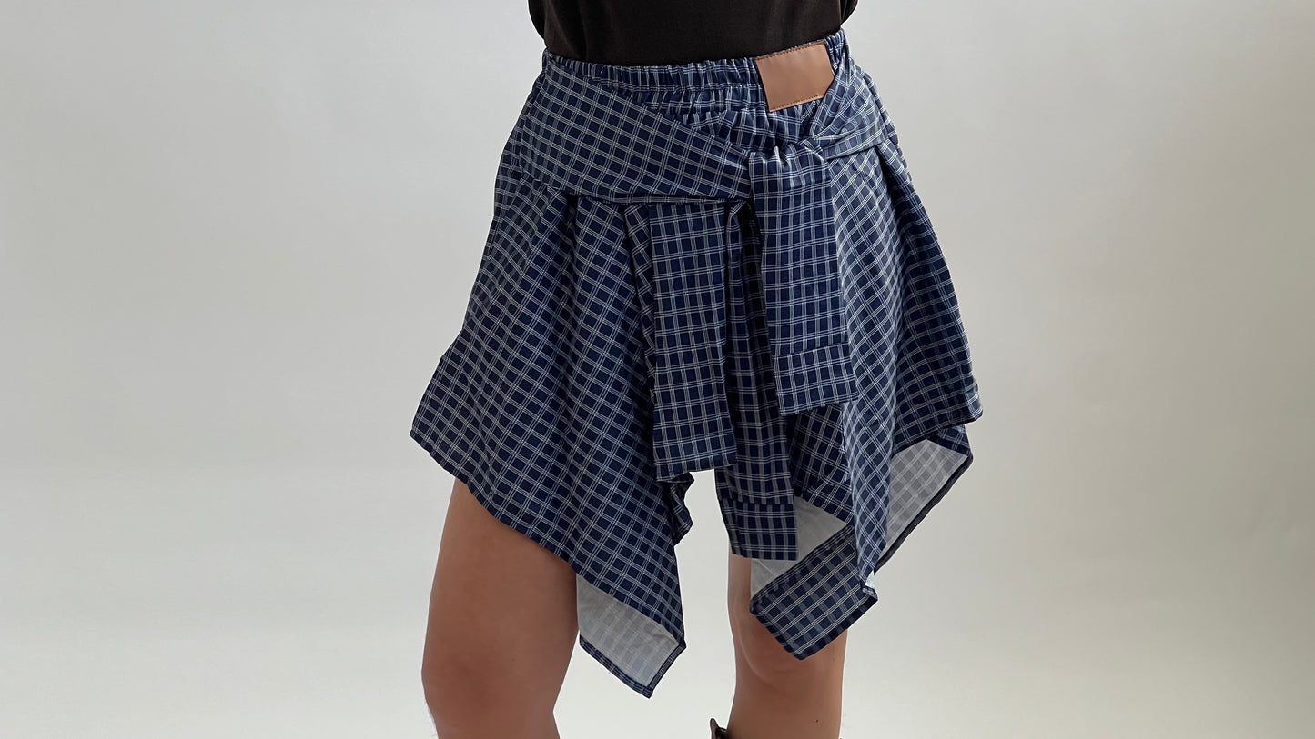 Gonna con pantaloncino